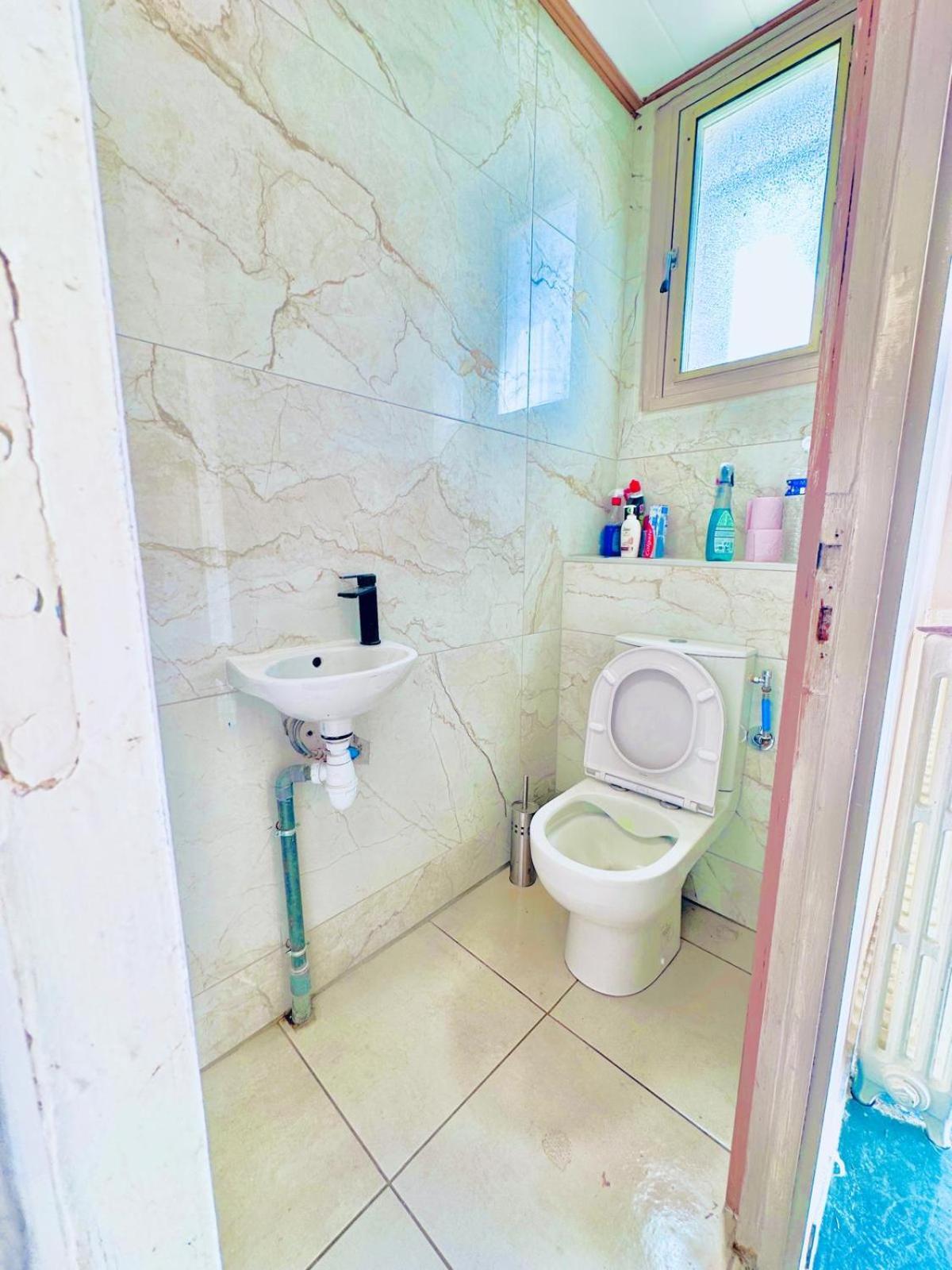 Chambre Privee A Toulouse Pres Du Centre Екстериор снимка